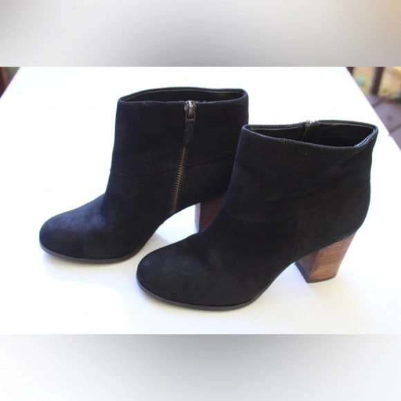 Cole Haan Cassidy booties - Picture 2 of 12